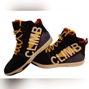 NWOT POLO RALPH LAUREN (RARE) Polo Hi Tech Alpine Sneakers. Size 10D